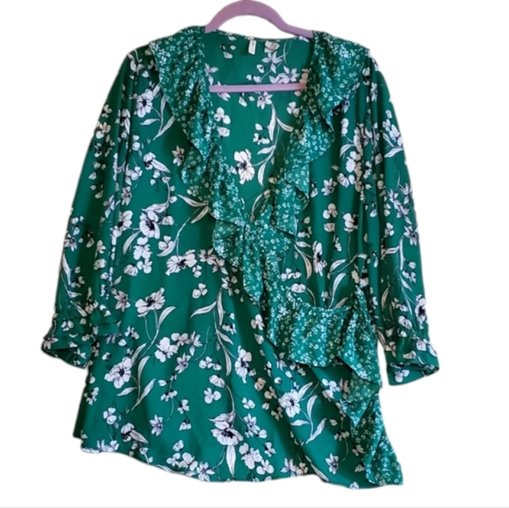 Cato Established 1946 Woman Green Floral Blouse‎ Tops Size 18/20 Women Pre-owned